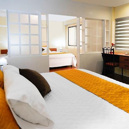 Hotel Mariscal Inn & Suite 昆卡 外观 照片