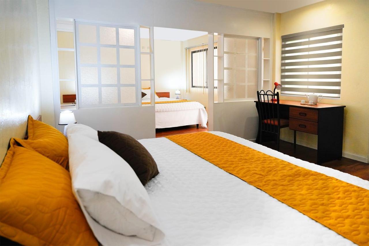 Hotel Mariscal Inn & Suite 昆卡 外观 照片