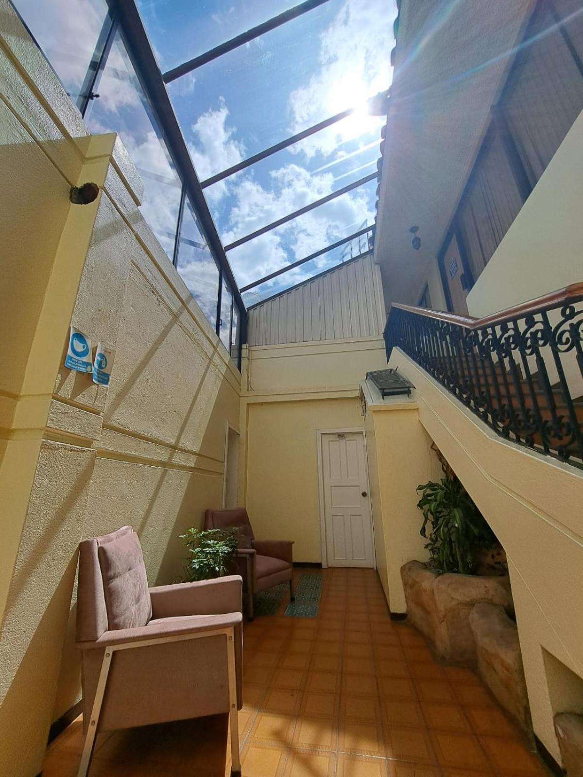 Hotel Mariscal Inn & Suite 昆卡 外观 照片