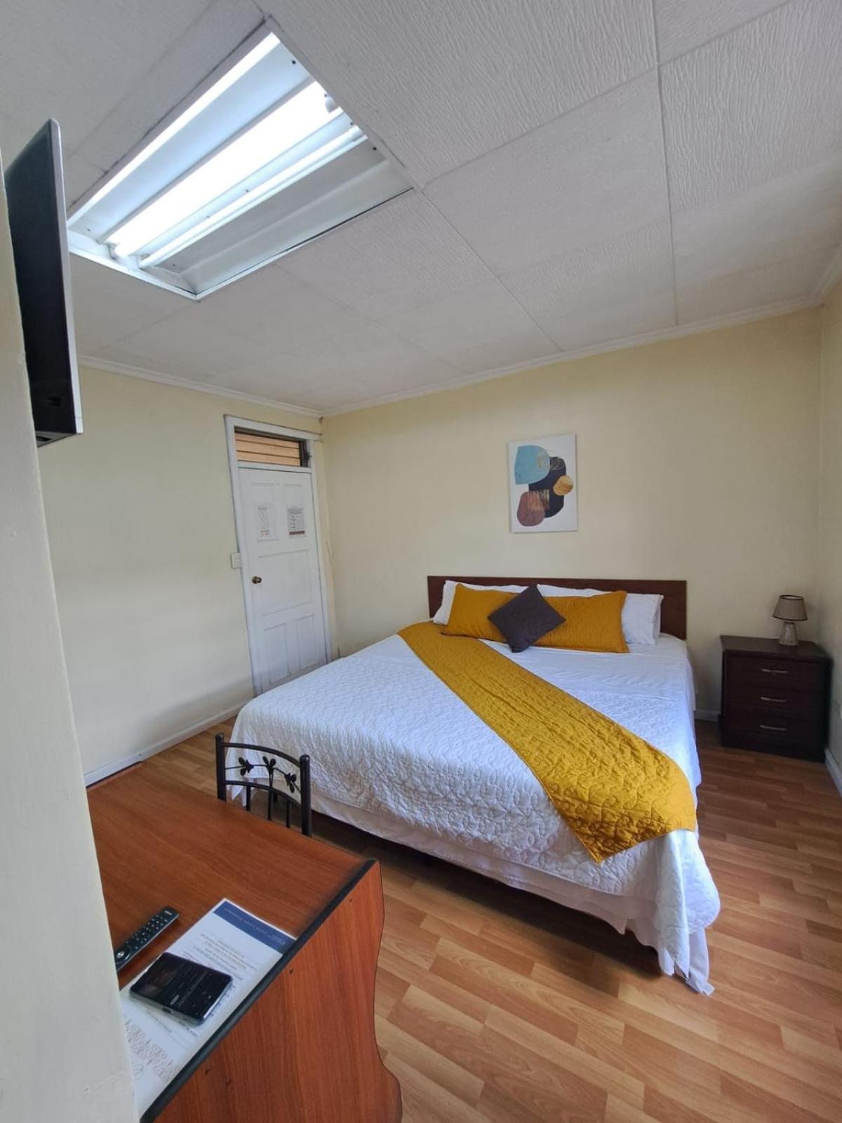 Hotel Mariscal Inn & Suite 昆卡 外观 照片